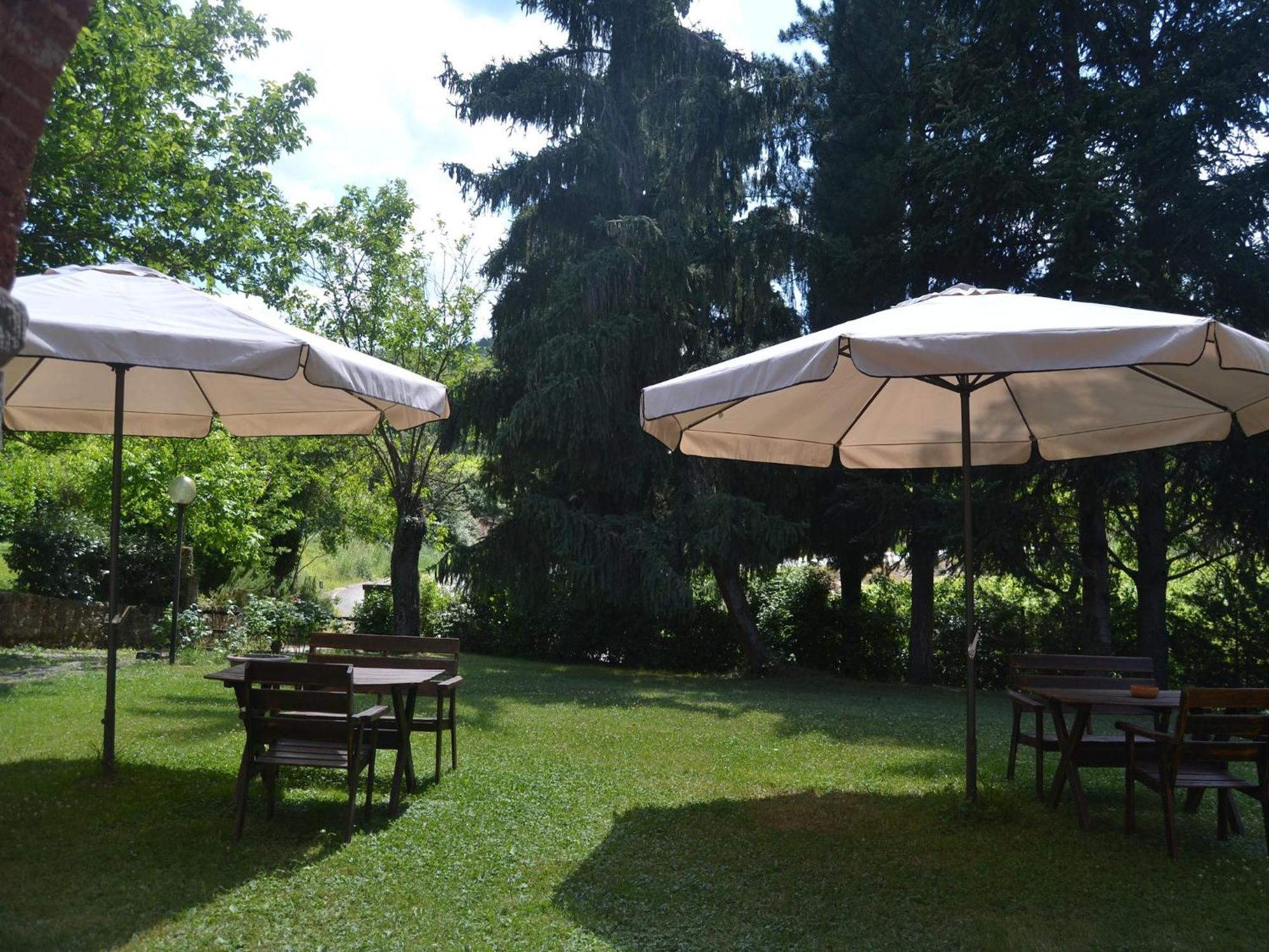 Pleasant Apartment With Swimming Pool Garden Bbq Parking Lucolena in Chianti ภายนอก รูปภาพ